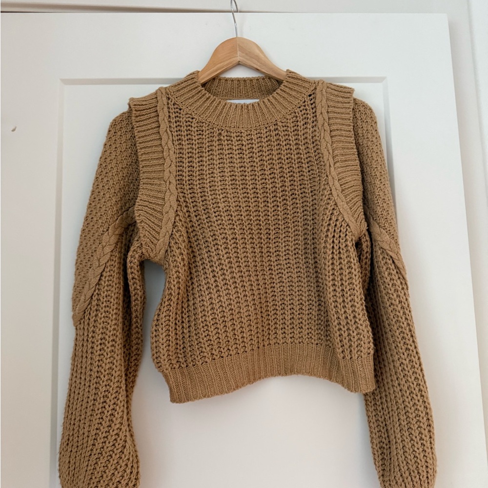 En Saison Cable Knit Sweater in Tan
